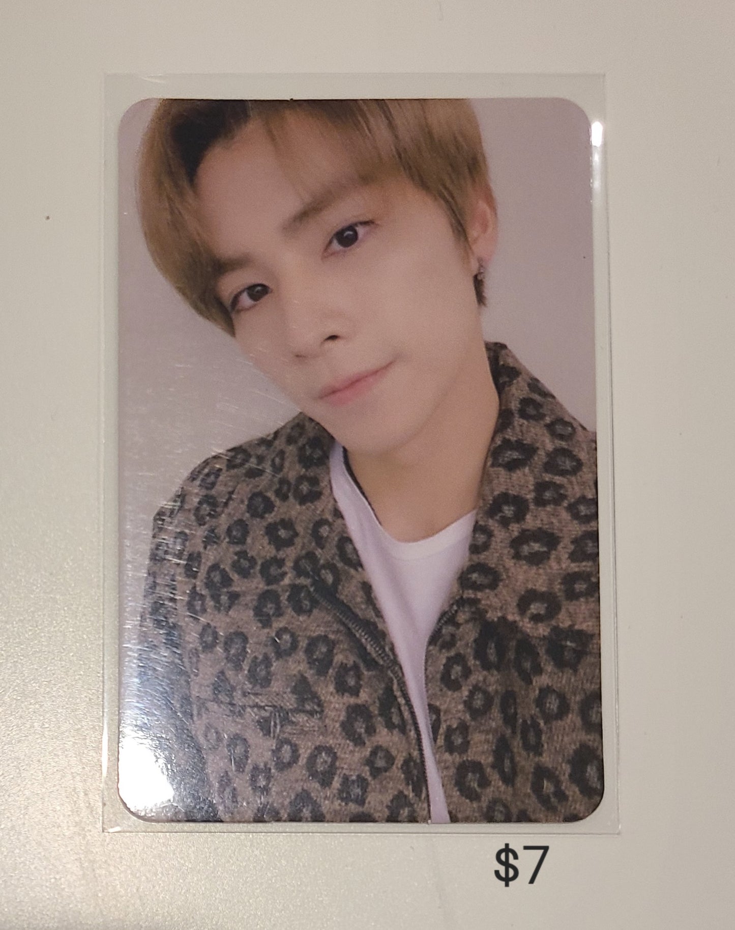 Xiaojun Photocards