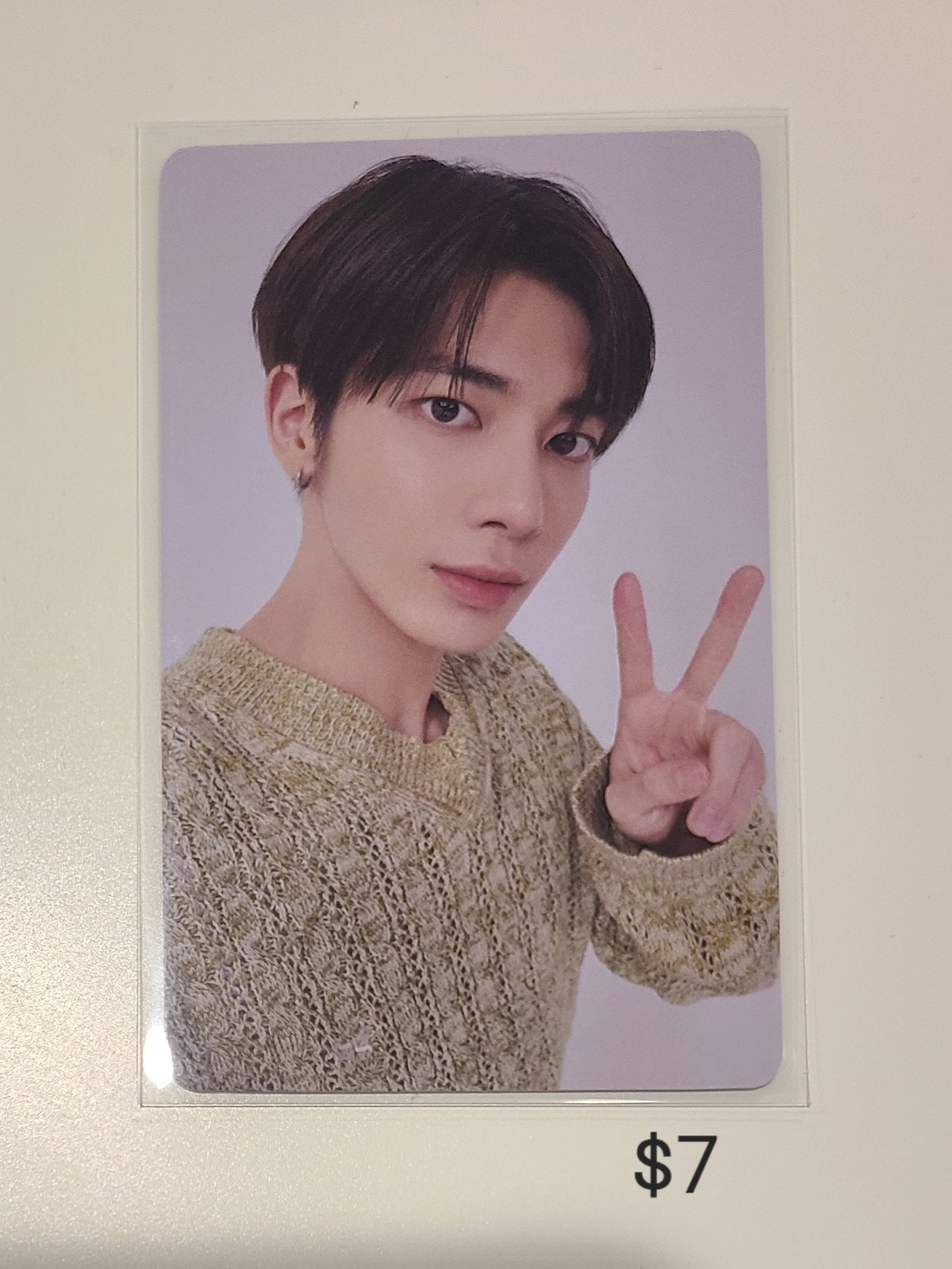 Taehyun Photocards