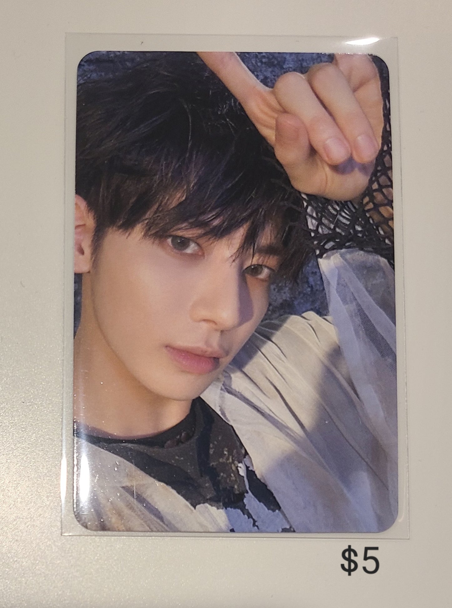Taehyun Photocards