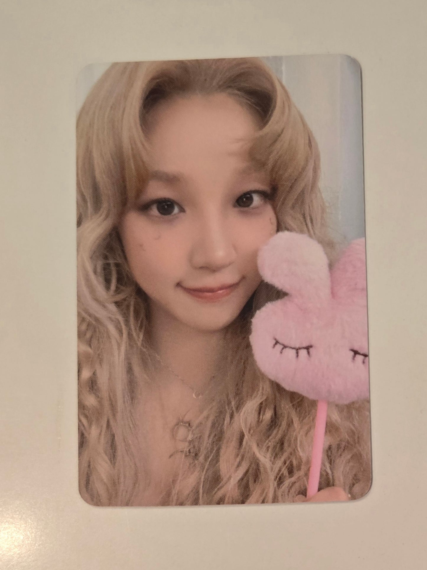 Yuqi Photocards