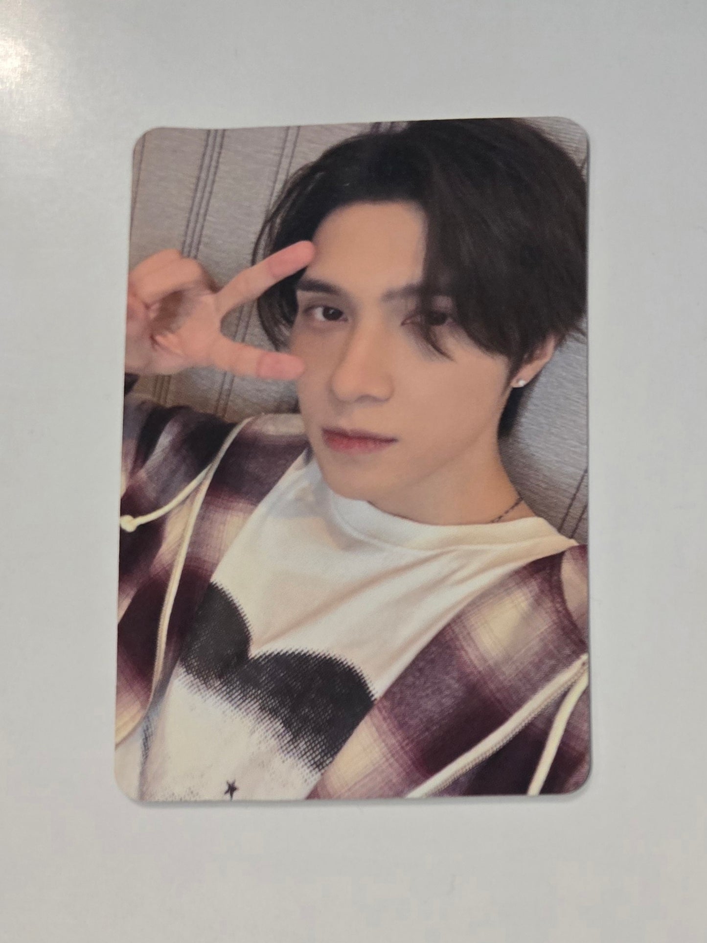 Hendery Photocards
