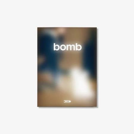 ILLIT - BOMB