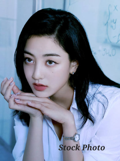 Jihyo Photocards