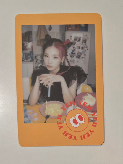 Yeji Photocards