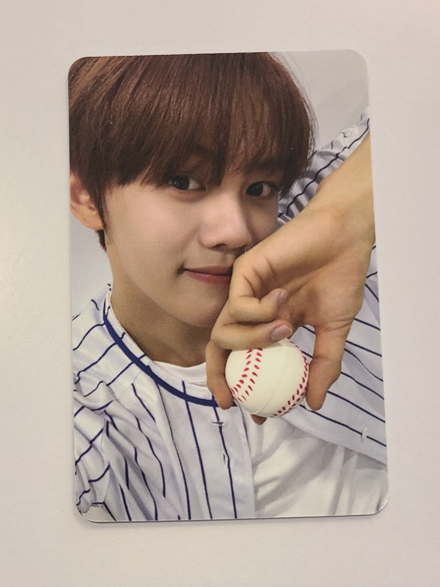 Gyuvin Photocards