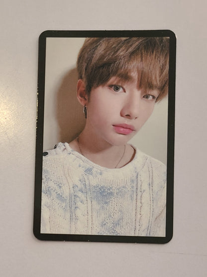 Hyunjin Photocards