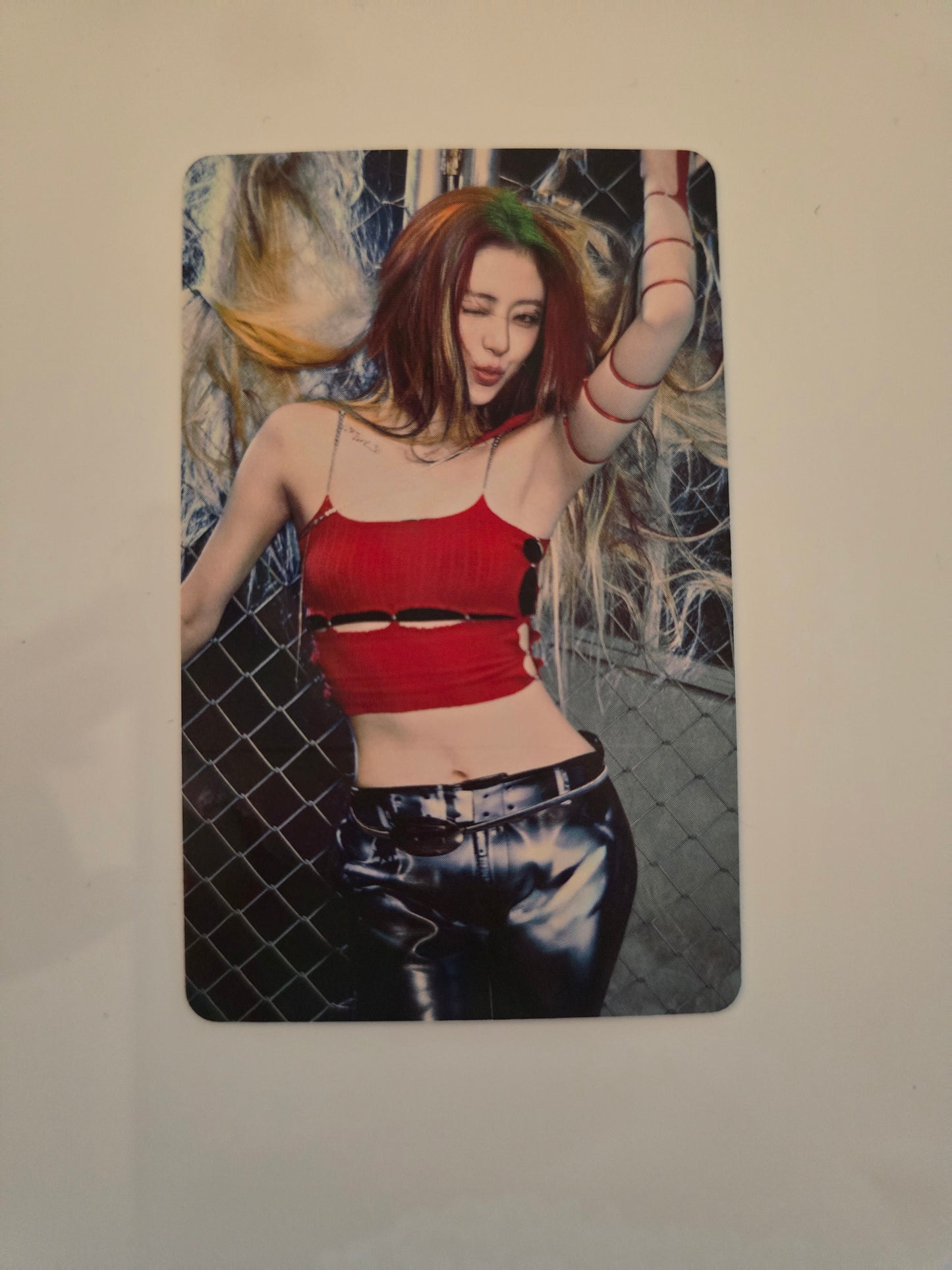 Yunjin Photocards