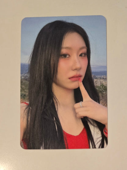 Chaeryeong Photocard
