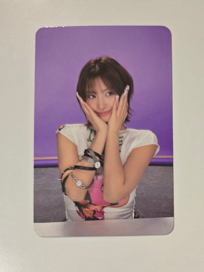Momo Photocards