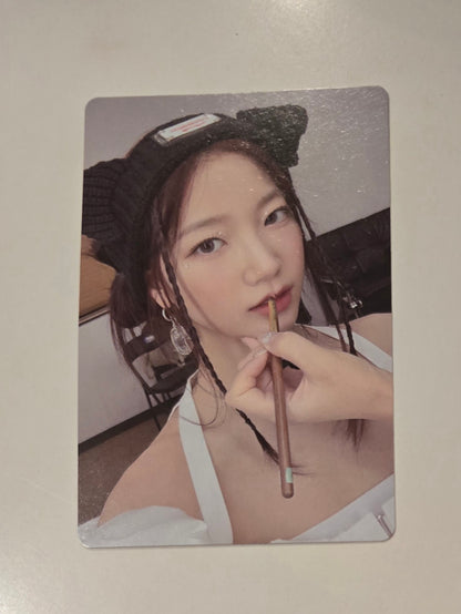 Kazuha Photocards