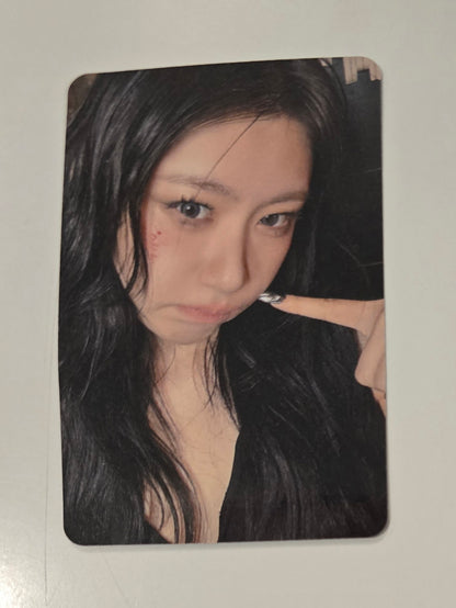 Chaeryeong Photocard