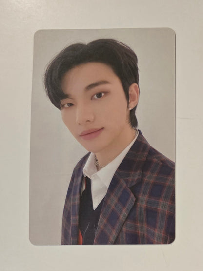Hyunjin Photocards