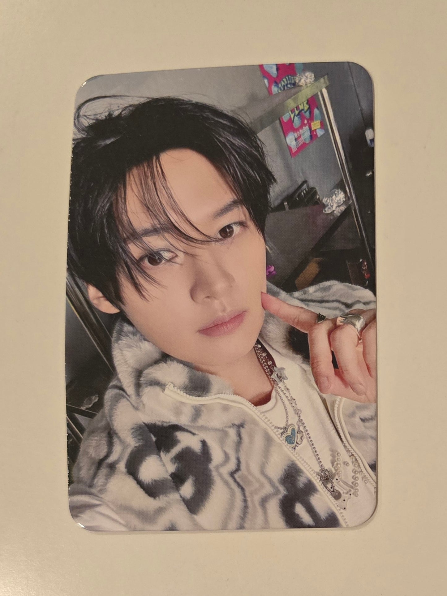 Lee Know Photocards