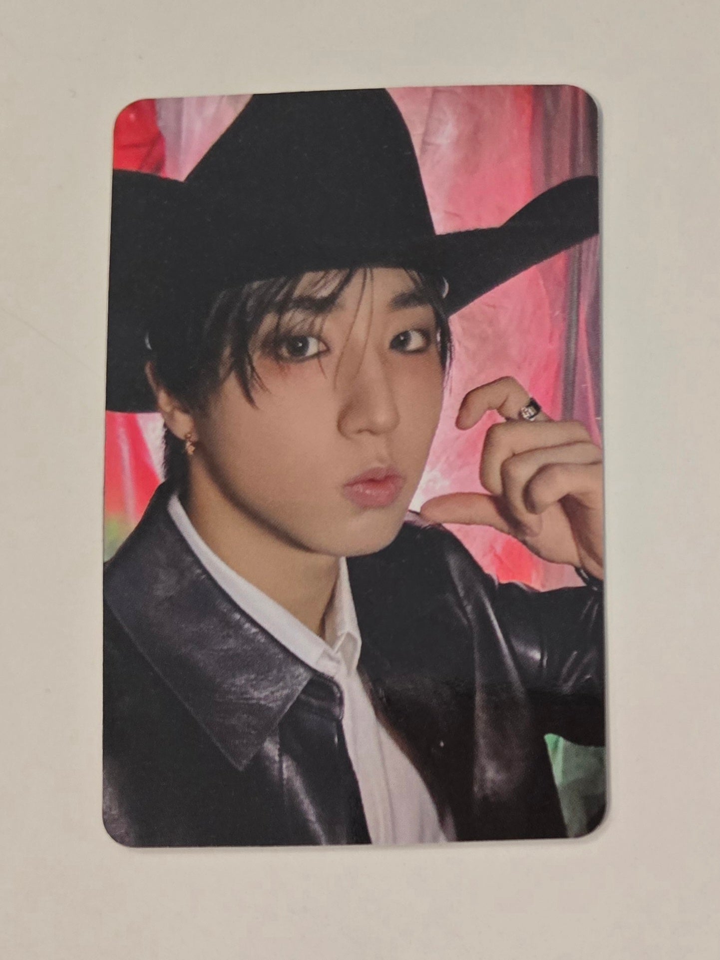 HAN HAN様9点 [71,223,466,354,615,601,429他] Han Photocards – K-Pop Wonderland