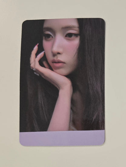 Jiwoo Photocards