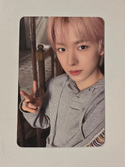 Yushi Photocards