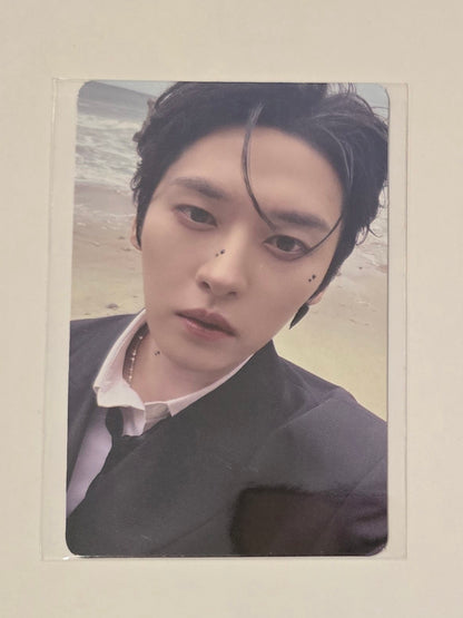 Lee Know Photocards