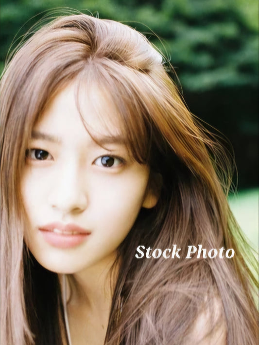 Yujin Photocard